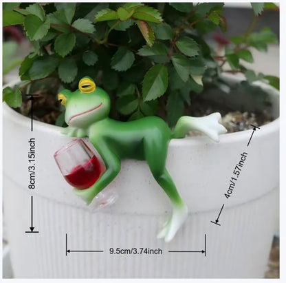 Tipsy Green Frog Flower Pot Hanger with Wine Glass Whimsical Garden Ornament